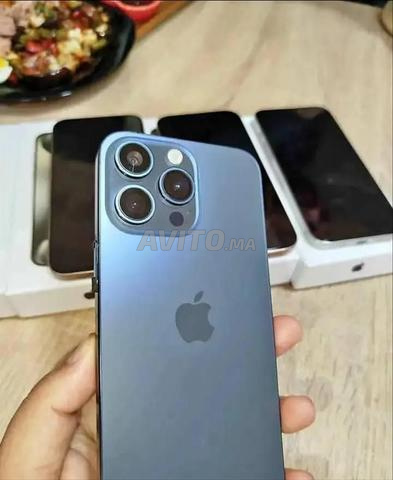 ايفون 15 برو ماكس نسخة