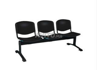 نوفر لكم أثاث مكتبي عصري وعملي مناسب لجميع المكاتب