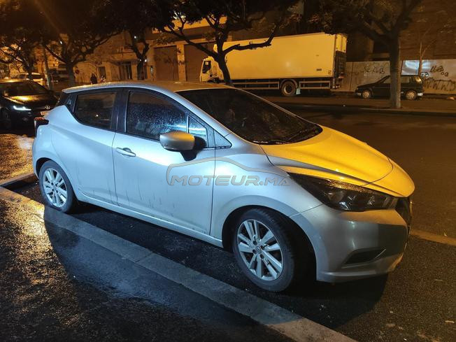 Voiture première main – Très bon état – 5 portes