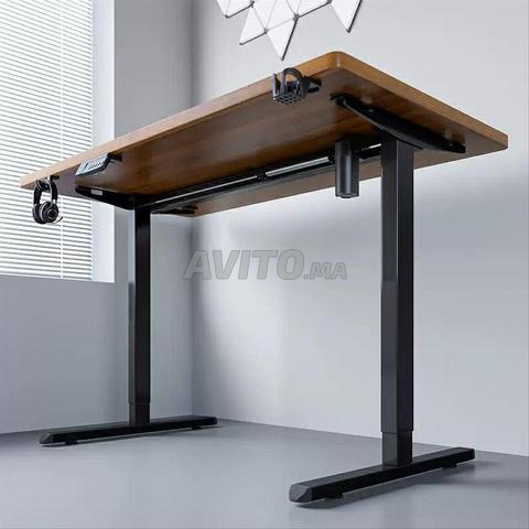 مكتب كهربائي للجلوس والوقوف