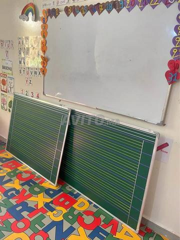 Chaise avec écritoire promo tableau scolaire mm