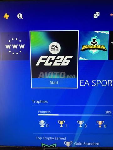 Ps4 slim 500gb en ligne avec 1 manette et fifa 26 - 2