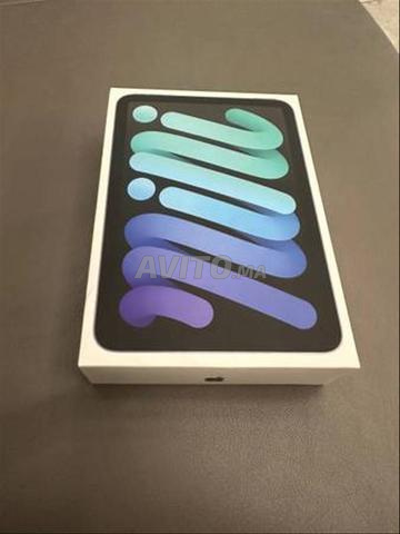 NEUF iPAD MINI A17 PRO Cellular 256 / LBI3 FMA7AL