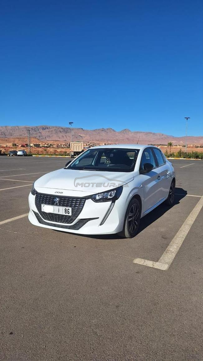 Peugeot 208 Diesel Manuelle 2023 à Agadir