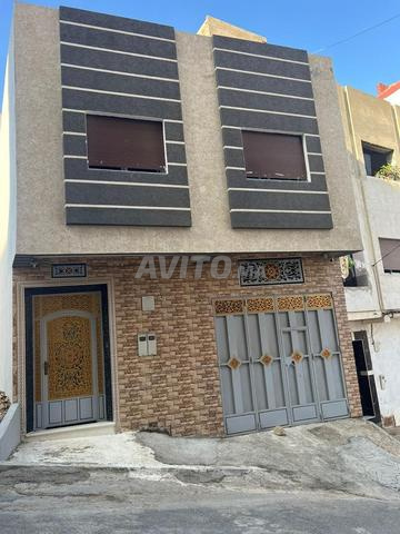 منزل للبيع في الزياتن بجانب ملعب طنجة