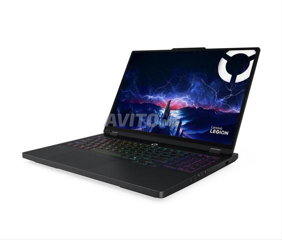 Legion Pro 5i Ultra 9 275HX RTX 5070Ti (قابل للتفاوض)