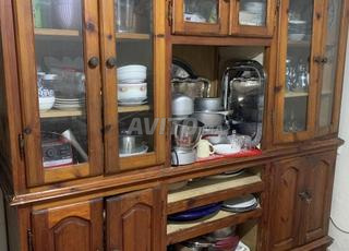 مصنوع من الخشب. في حالة جيدة