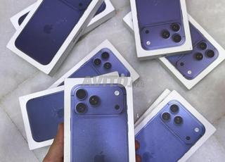 ايفون 17 برو ماكس أزرق جديد