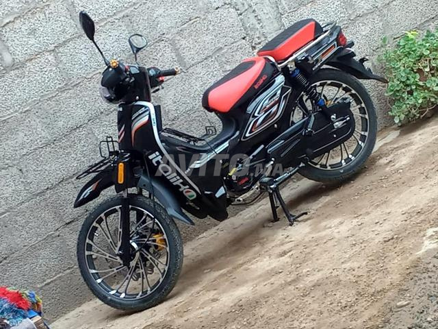 Moto italika d'occasion en bon état