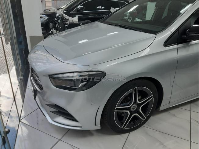Mercedes-Benz B180d AMG Line 