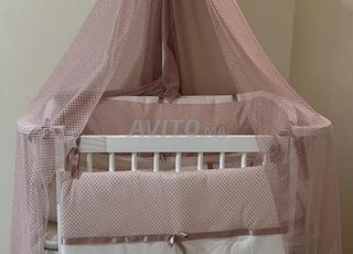 سرير أطفال كيتييا