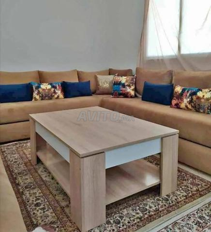 طاولة باص 2 طبقات بتصميم عصري وعملي