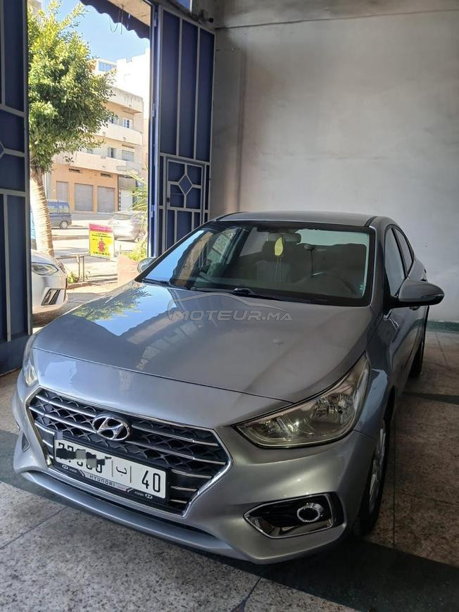 hyundai agent gris