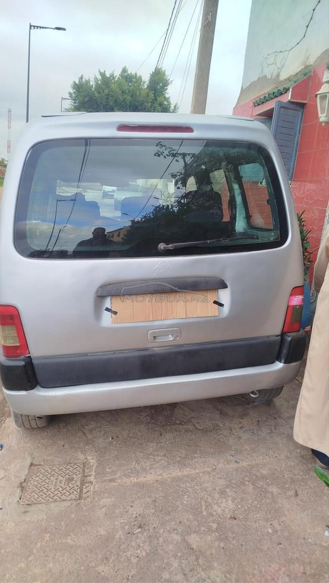 voiture chinwya diezal   