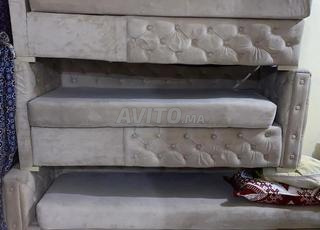 الأرائك لا تزال جديدة