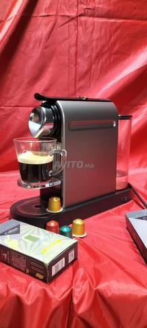 Machine à café Nespresso comme neuf