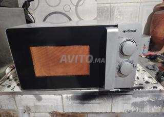 Micro-ondes Importé Bon état