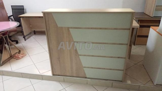 Comptoirs d’accueil – Fabrication en usine