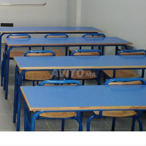 Pupitre scolaire avec 2 places en métal et bois