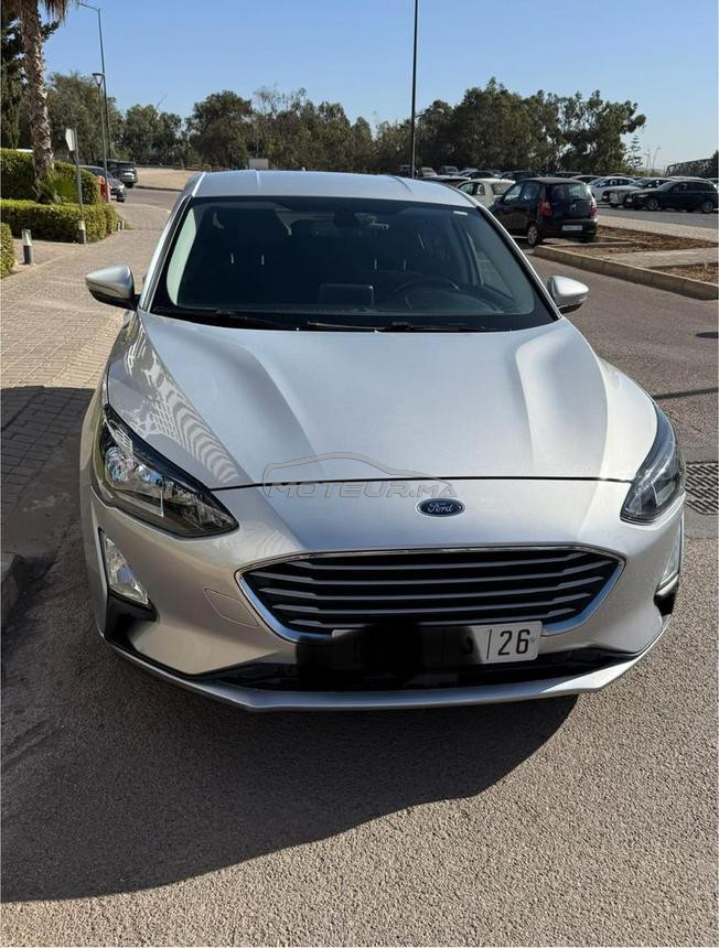 ford focus 2021 automatique premiere main