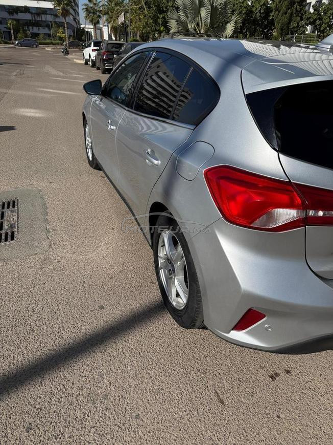ford focus 2021 automatique premiere main