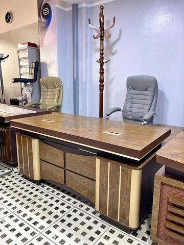 Bureau d'importation d'élite