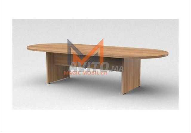 Table de réunion professionnelle