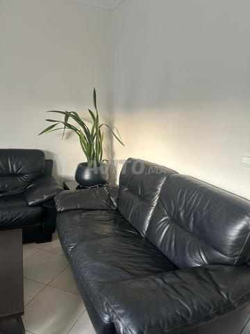 كنبة جلدية 3 قطع - صنع في إيطاليا - 2