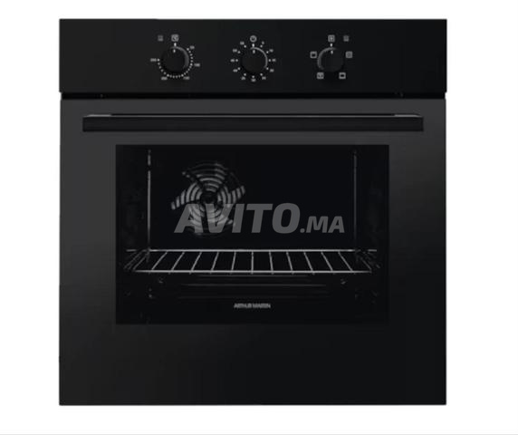 Four encastrable Whirlpool OZB 2100 AAK noir