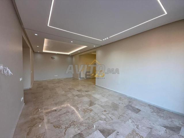 À Vendre Bel Appartement Avec Terrasse