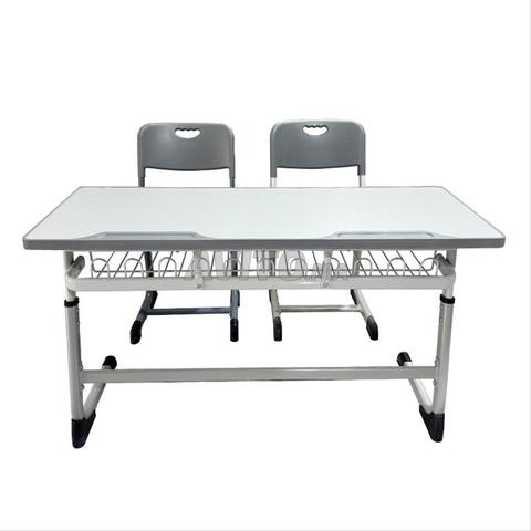 Tables scolaires robustes pour usage intensif