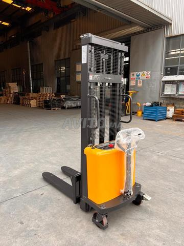 Gerbeur Semi-Électrique 3 Mètres - 2