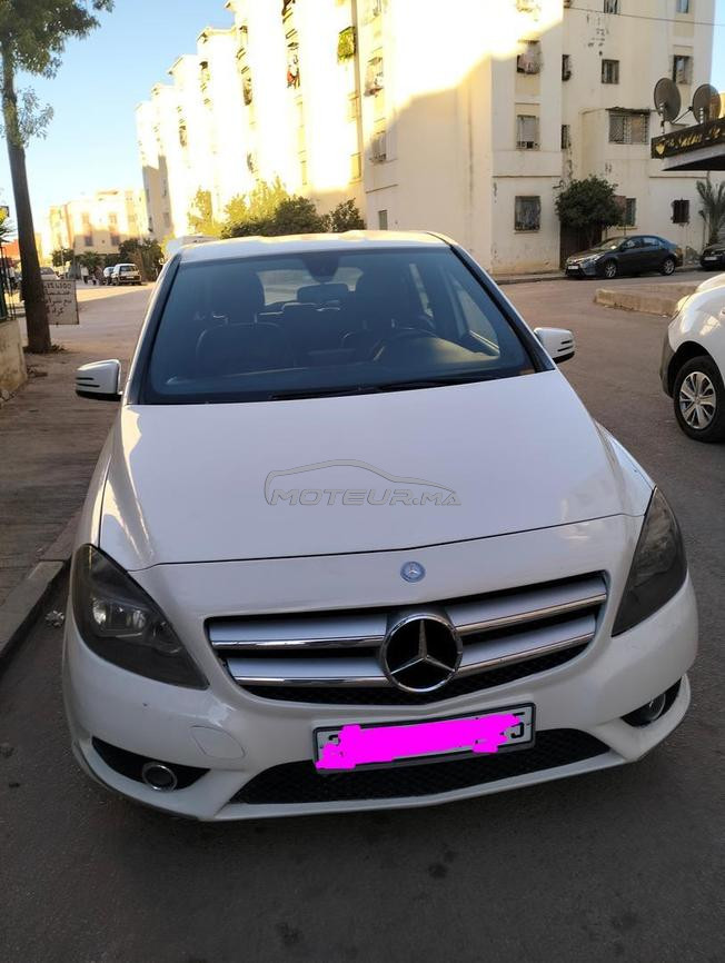 سيارات للبيع