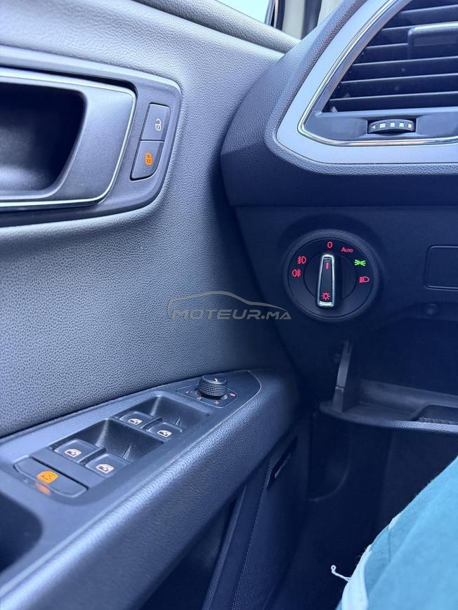 Seat Leon Diesel Manuelle 2018 à Casablanca