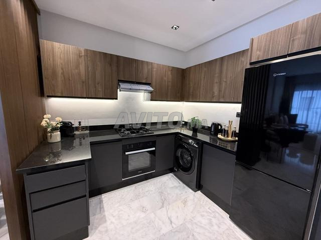 استوديو جديد للإيجار 53 متر مربع مع موقف سيارات - 2