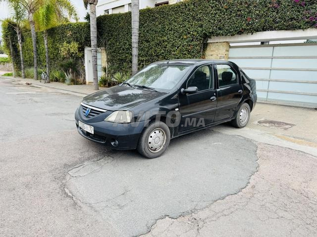 DACIA LOGAN (Essence / Première main)