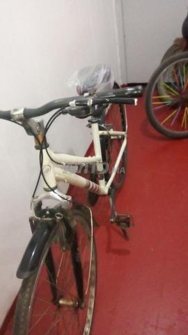 دراجة هوائية جيدة شبه جديدة