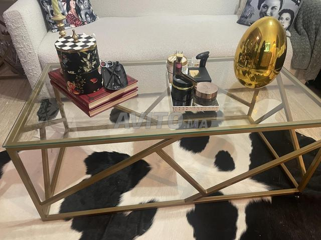 2 طاولات كبيرة بـ 1000 درهم والصغيرة بـ 500 درهم - 2