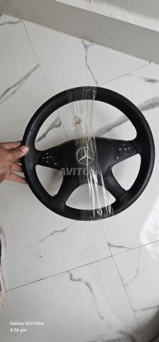 متعدد الوظائف مرسيدس أصلي بأزرار Volant - 2