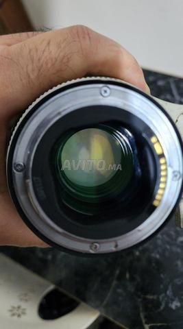 عدسة كانون 70-200 ملم 2.8