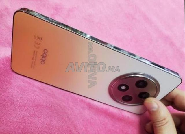 OPPO reno 12f