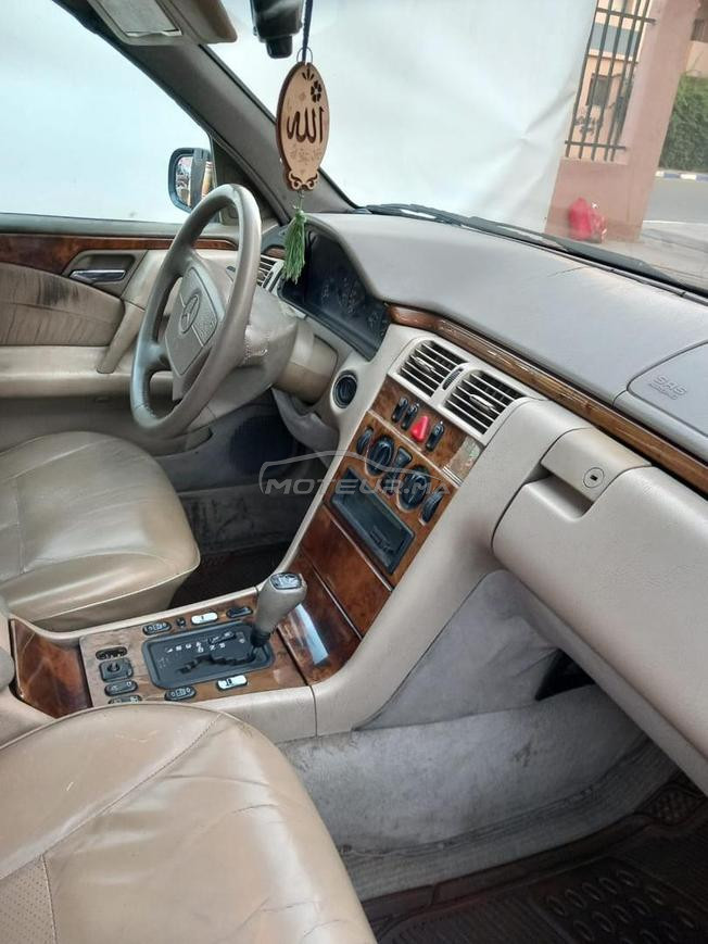 Mercedes Classe E Élégance Diesel Automatique 1998