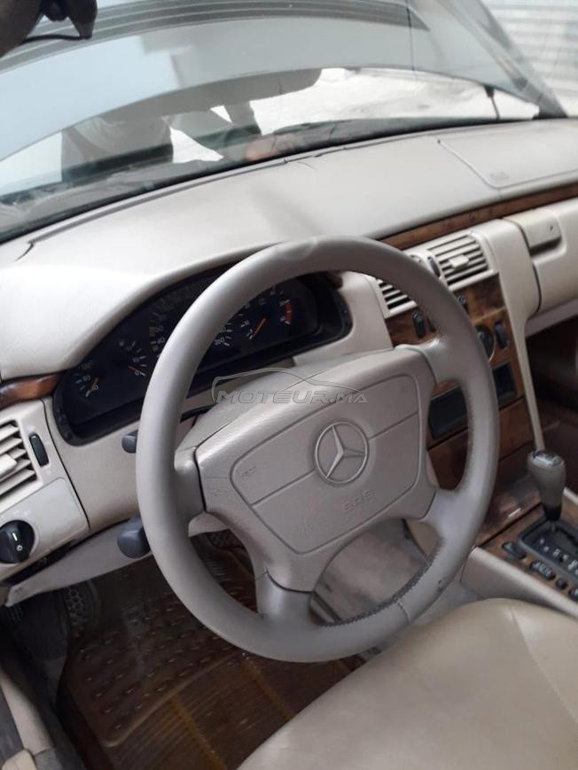 Mercedes Classe E Élégance Diesel Automatique 1998