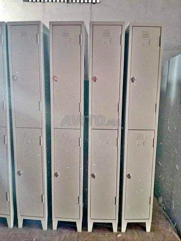 كازيي معدني عملي بجودة عالية للاستعمال اليومي