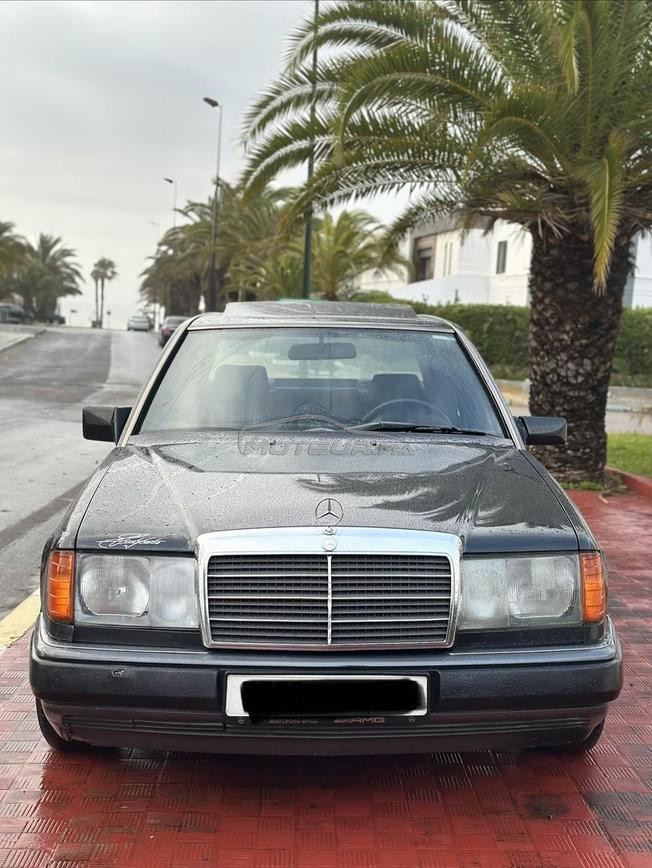Mercedes-Benz 250 Diesel Manuelle 1992 à Rabat