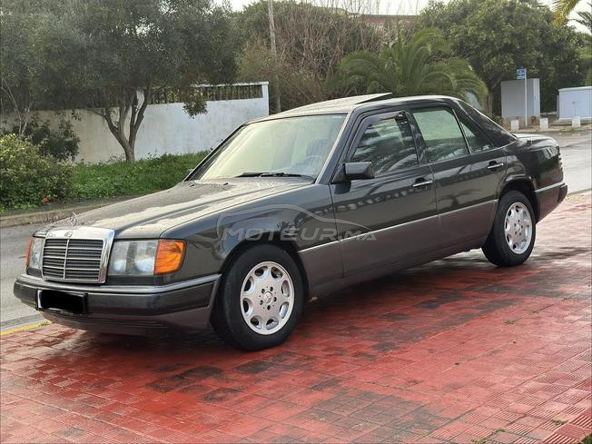 Mercedes-Benz 250 Diesel Manuelle 1992 à Rabat