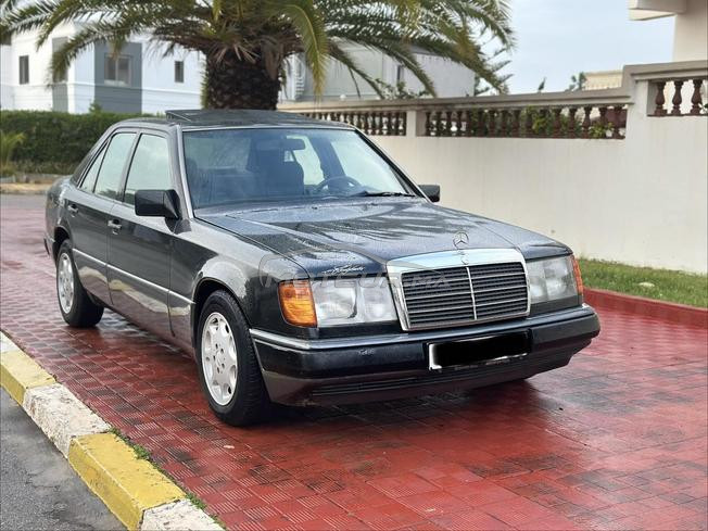Mercedes-Benz 250 Diesel Manuelle 1992 à Rabat
