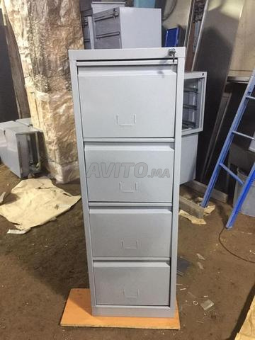 خزانة معدنية