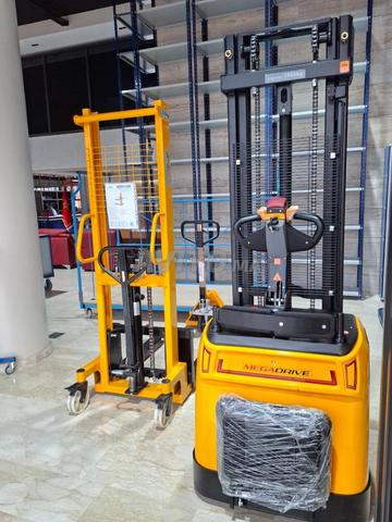 Gerbeur Électrique à Conducteur Porté – QES15E-P - 2
