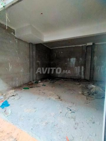 محل للإيجار بمساحة 44 متر مربع بموقع جيد